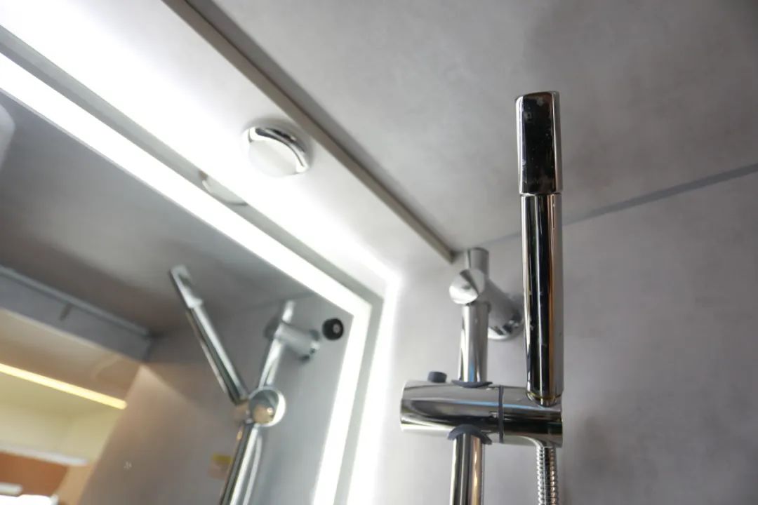 向“偽性價(jià)比”房車出擊，第五代塞拉維來襲！